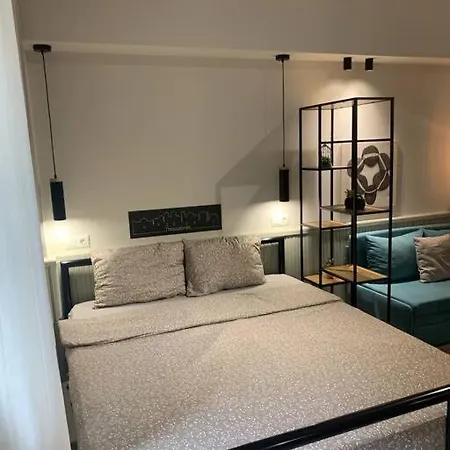 E2g Urban With Balcony Διαμέρισμα