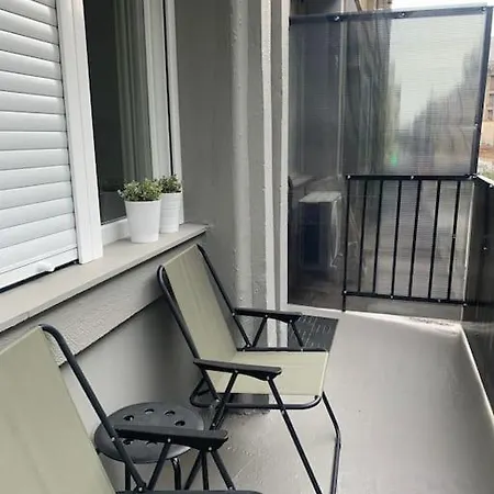 E2g Urban With Balcony * Thessaloníki