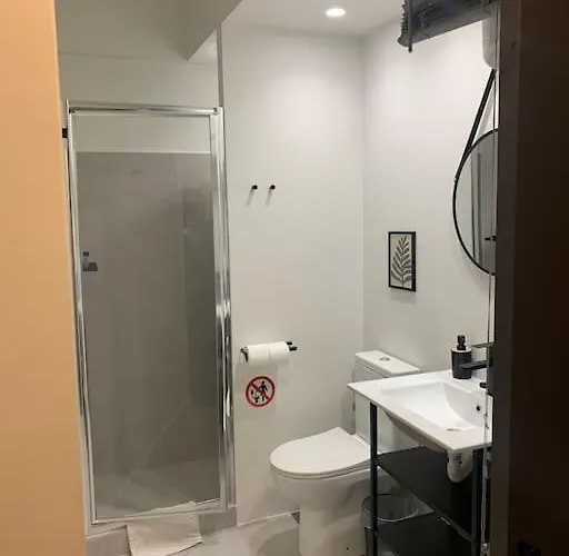 شقة E2g Urban With Balcony سالونيك